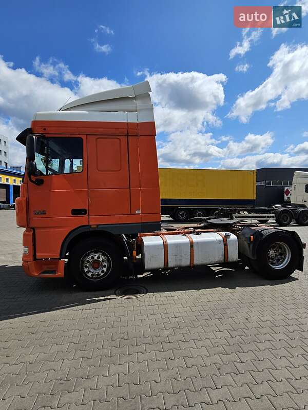 Тягач DAF XF 105 2007 в Вишневому