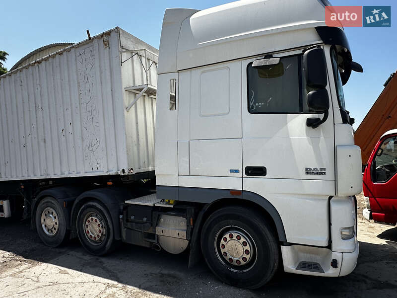 Тягач DAF XF 105 2013 в 
