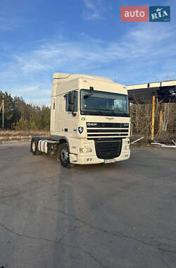 Тягач DAF XF 105 2013 в Сарнах