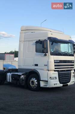 Тягач DAF XF 105 2011 в 