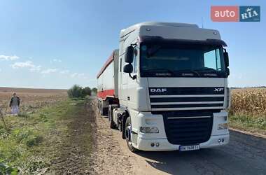 Тягач DAF XF 105 2008 в Дубно