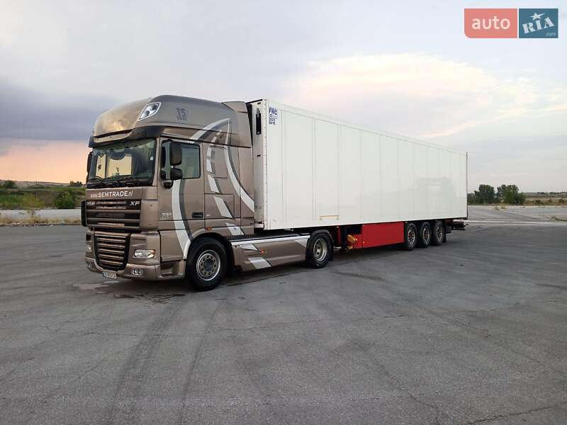 Тягач DAF XF 105 2008 в Прилуках