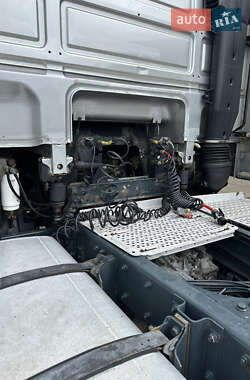 Тягач DAF XF 105 2011 в 