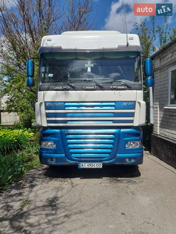 Тягач DAF XF 105 2006 в Мироновке