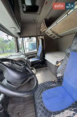 Грузовой фургон DAF XF 105 2009 в 