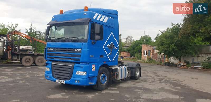 Тягач DAF XF 105 2013 в 