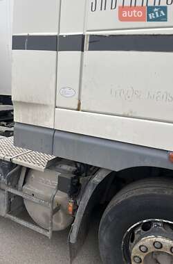 Тягач DAF XF 105 2014 в 