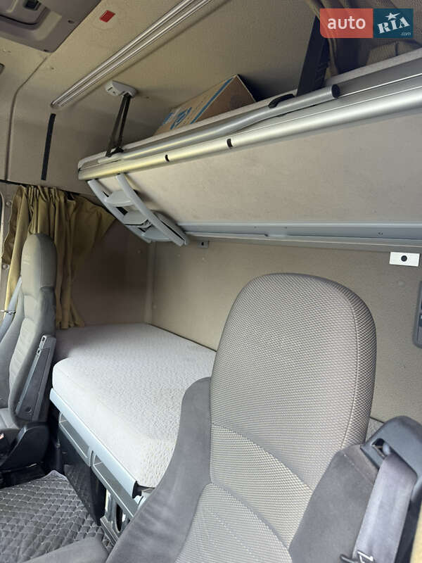 Тягач DAF XF 105 2011 в Кирнасовке