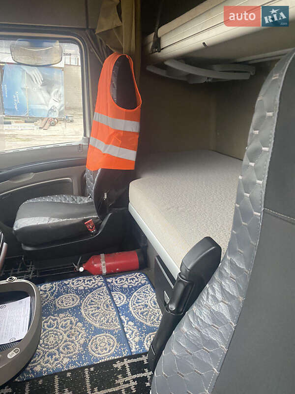Тягач DAF XF 105 2013 в Киеве