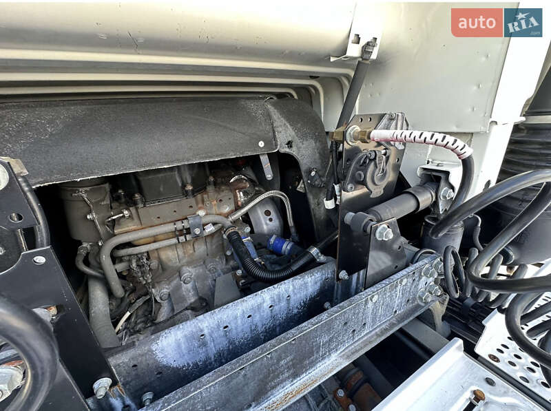 Тягач DAF XF 105 2013 в Ровно