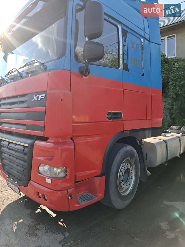 Тягач DAF XF 105 2008 в Житомире