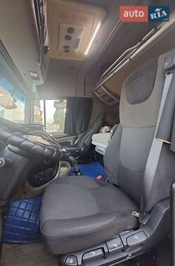 Тягач DAF XF 105 2005 в 