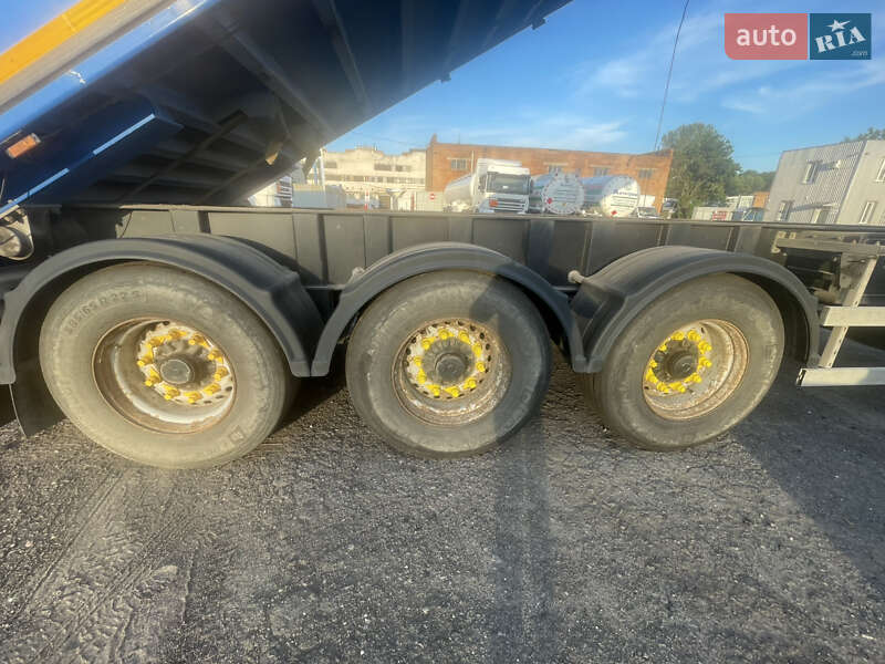 Тягач DAF XF 105 2013 в Полтаве