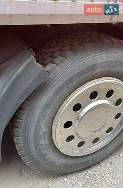 Тягач DAF XF 105 2007 в 