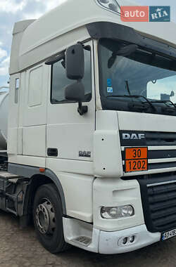 Тягач DAF XF 105 2011 в Ужгороде