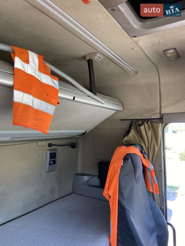 Тягач DAF XF 105 2013 в Звягеле