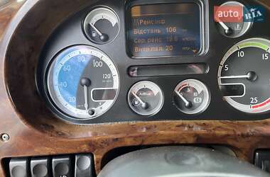 Тягач DAF XF 105 2012 в 