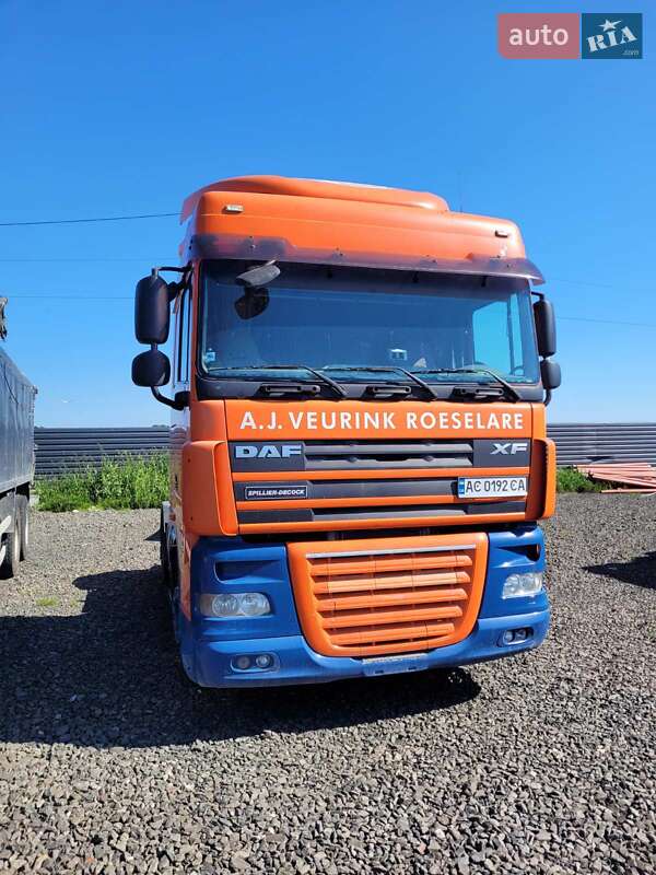 Тягач DAF XF 105 2010 в Луцке