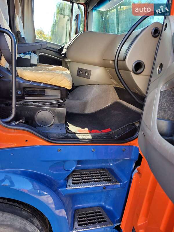 Тягач DAF XF 105 2010 в Луцке