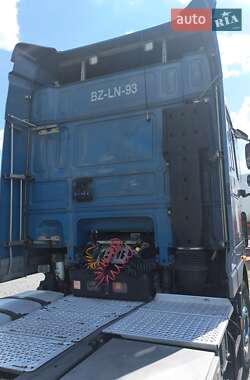 Тягач DAF XF 105 2011 в 