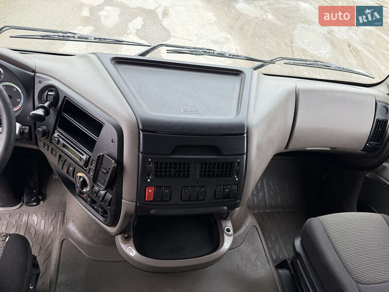 Тягач DAF XF 105 2014 в Бучаче
