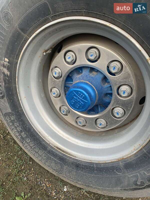 Тягач DAF XF 105 2010 в Харкові