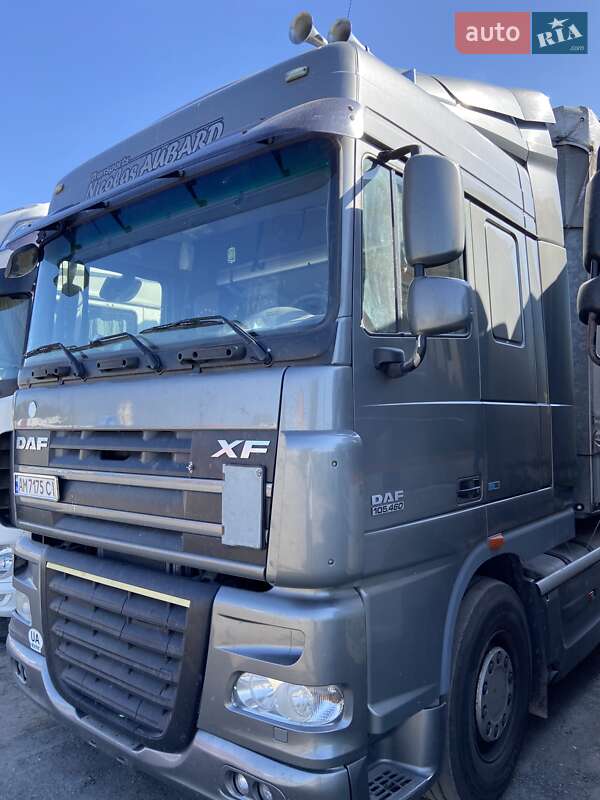 Тягач DAF XF 105 2012 в 