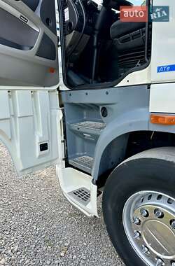 Тягач DAF XF 105 2012 в 