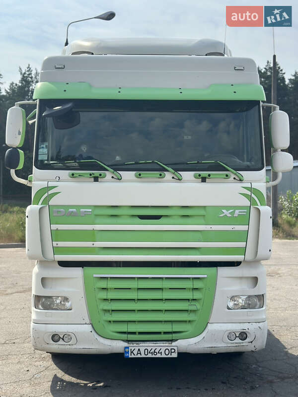 Тягач DAF XF 105 2011 в Киеве