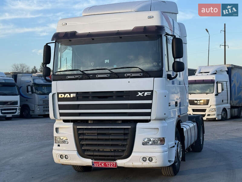 Тягач DAF XF 105 2009 в Тернополе