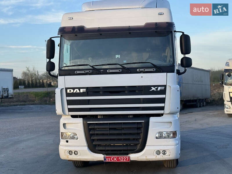 Тягач DAF XF 105 2009 в Тернополе