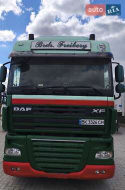 Тягач DAF XF 105 2009 в 
