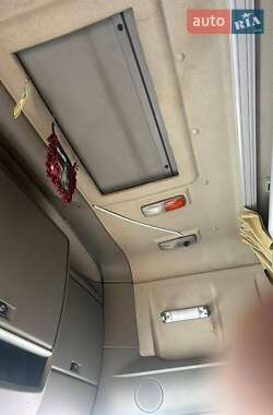 Тягач DAF XF 105 2013 в 