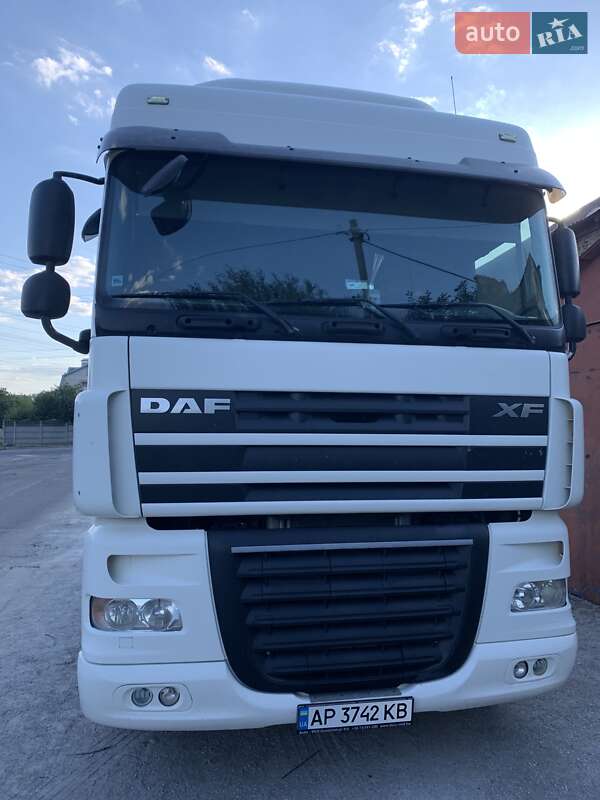 Тягач DAF XF 105 2012 в Запорожье