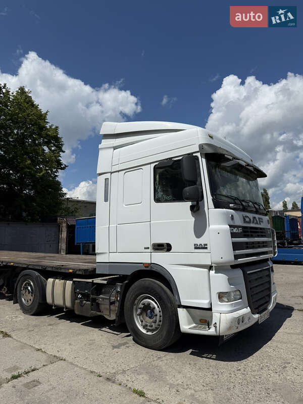 Тягач DAF XF 105 2008 в Одессе