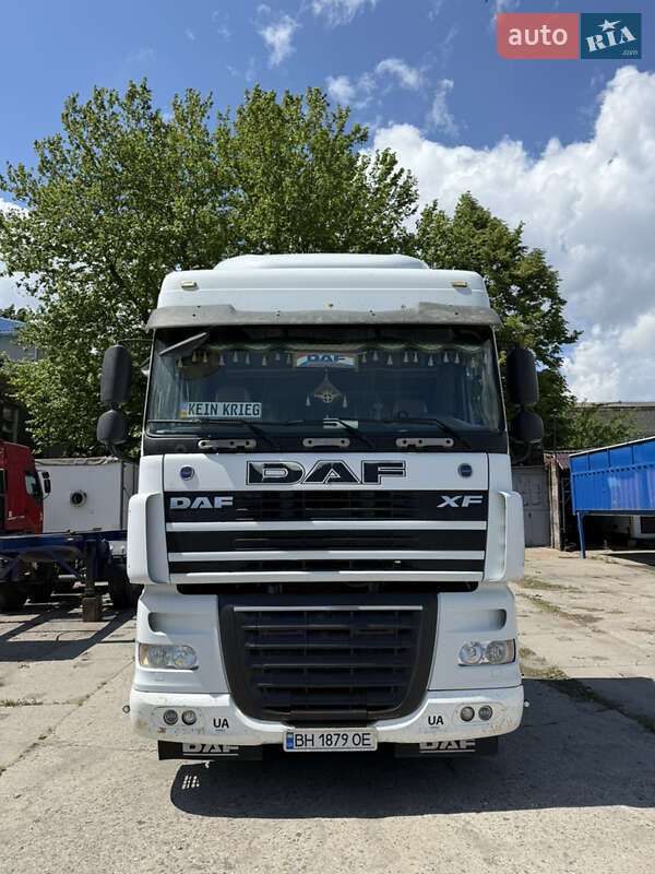 Тягач DAF XF 105 2008 в Одессе