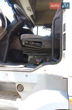 Самосвал DAF XF 105 2011 в 