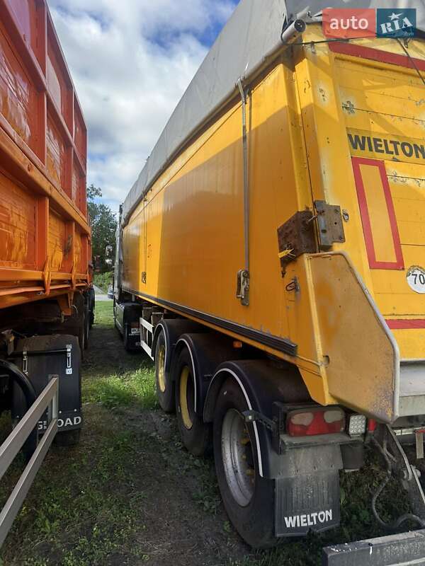 Самоскид DAF XF 105 2007 в Ніжині