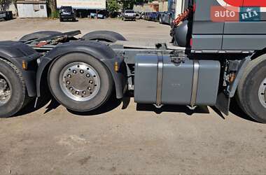 Тягач DAF XF 105 2012 в 