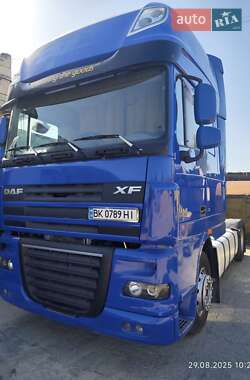 Тягач DAF XF 105 2013 в Ровно