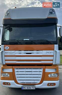 Тягач DAF XF 105 2012 в 
