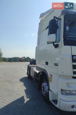 Тягач DAF XF 105 2011 в 