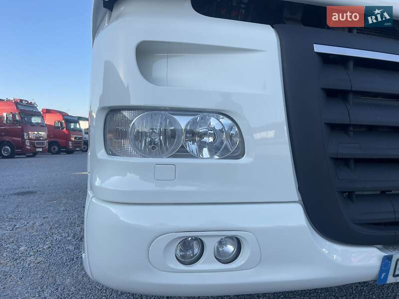Тягач DAF XF 105 2013 в Виннице