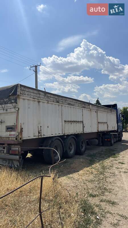 Зерновоз DAF XF 105 2009 в Баштанке