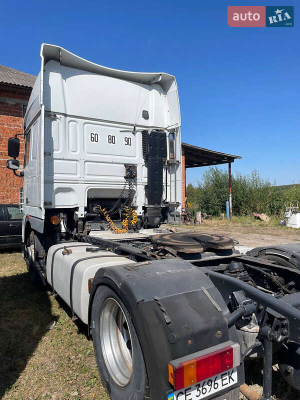Тягач DAF XF 105 2010 в Черновцах