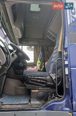 Тягач DAF XF 105 2010 в 