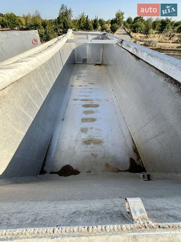 Тягач DAF XF 105 2013 в Одессе