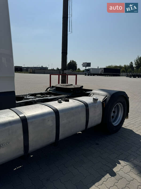 Тягач DAF XF 105 2012 в Сарнах