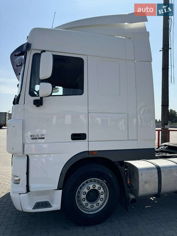 Тягач DAF XF 105 2012 в Сарнах