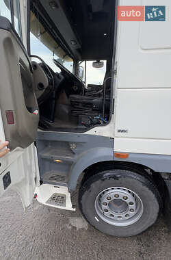 Зерновоз DAF XF 105 2012 в 